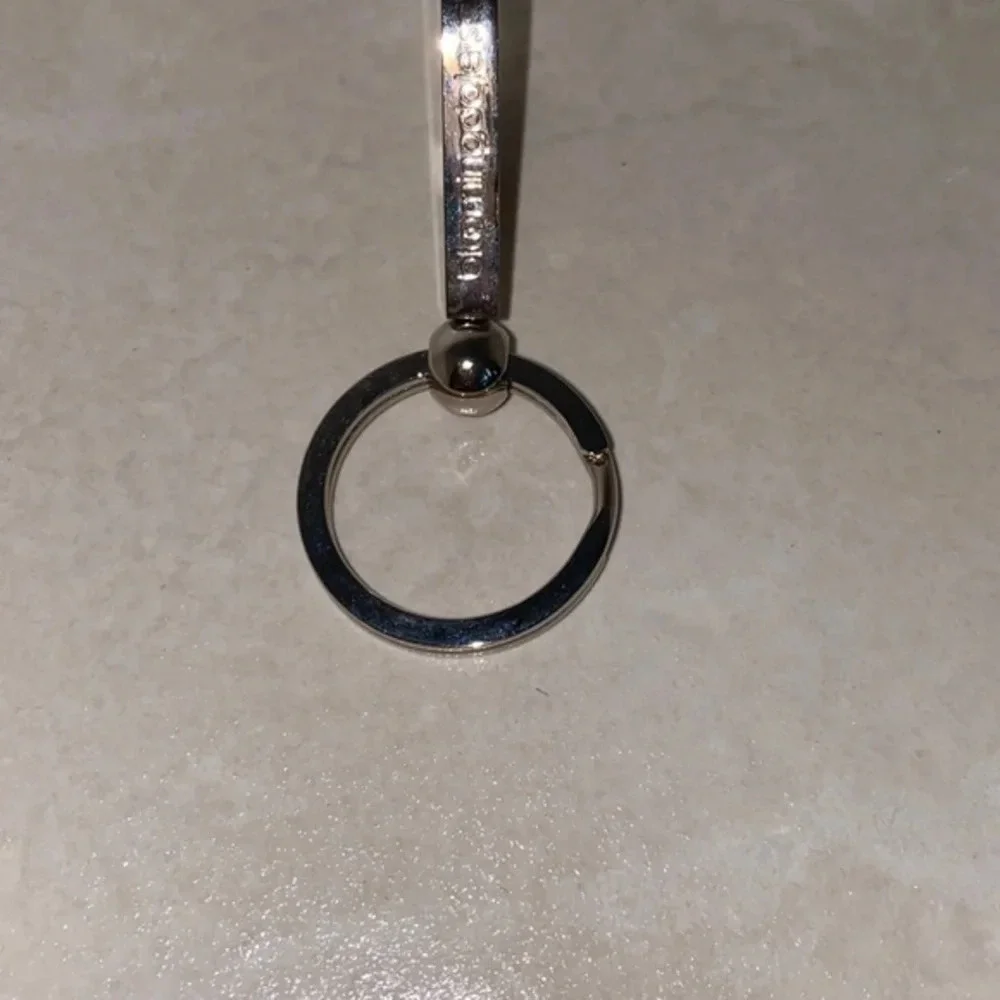 Bloomingdale’s “b” keychain​ vintage